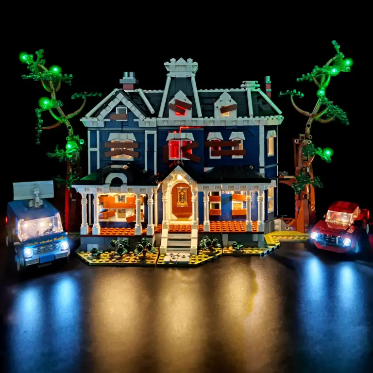 Kit de iluminación LED LYBMTWF compatible con Lego 11370 Stranger Things The Creel House (NO incluye las piezas de construcción)